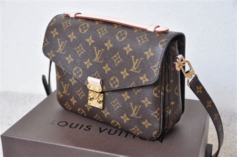 petit pochette louis vuitton|Louis Vuitton Pochette for sale.